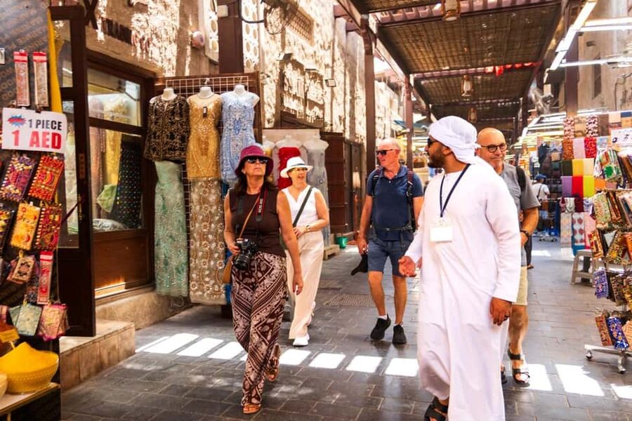 Dubai: Ain Dubai Wheel, Blue Mosque & Half-Day Guided Tour - Souk Madinat Jumeirah and Burj Al Arab photo time