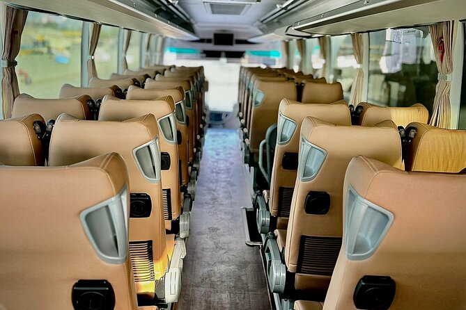 Dubai Airport to private Tours and Transfer by van, coach and bus - Waiting rules at landing, how the 1-hour and 2-hour windows work