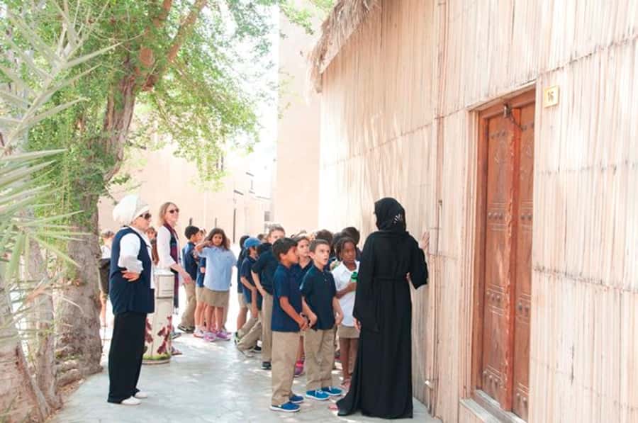 Dubai: Al Fahidi Historical District Heritage Tour - The Ruler’s Court Mosque visit, and how attire fits in