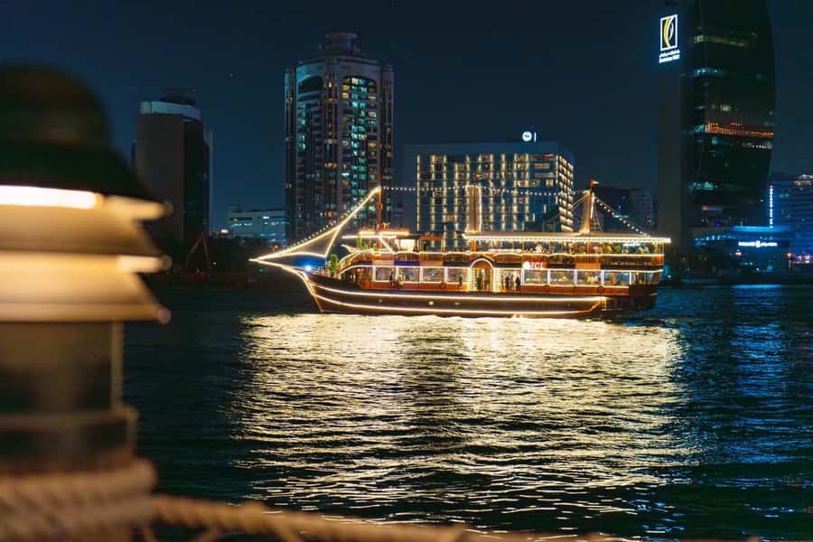 Dubai: Al Seef Largest Dhow Dinner Cruise with Live Show - Meeting at ICL Luxury Dhow Cruise, Gate 2A by the British Embassy