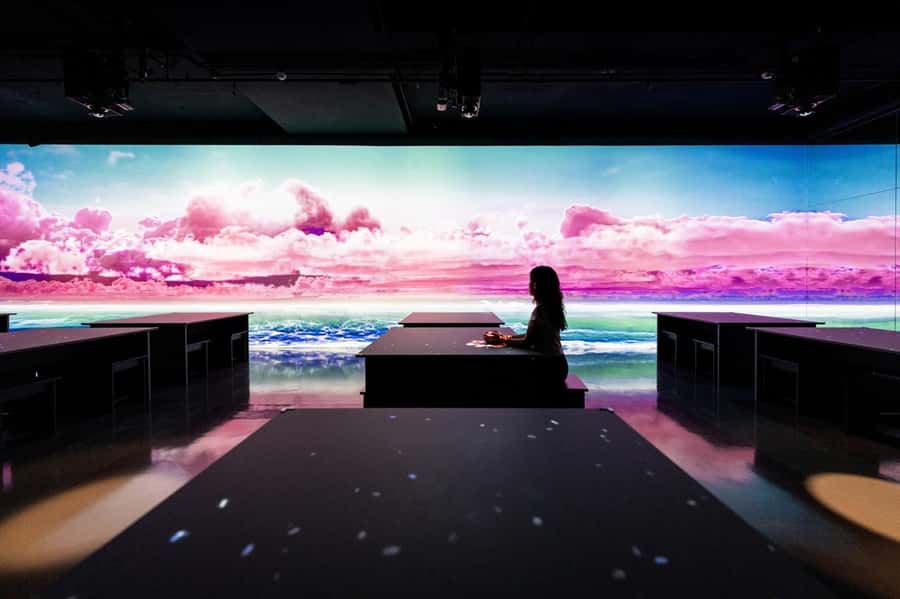 Dubai: Arte Immersive Museum Entry Ticket - Life of UAE: desert scenery plus culture and art achievements