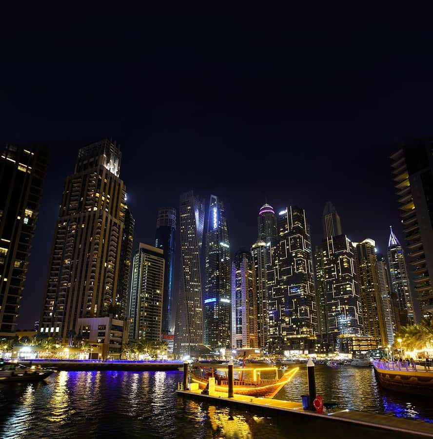 Dubai: Big Bus Panoramic Night Tour & Optional Dinner Cruise - Museum of the Future and Burj Khalifa: the big-ticket night moments