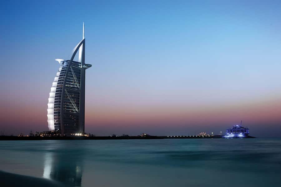 Dubai: Big Bus Panoramic Night Tour & Optional Dinner Cruise - Sheikh Zayed Road, JLT, and the Atlantis area at night