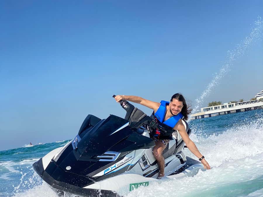 Dubai: Burj Al Arab and Atlantis Jet Ski Tour - Photos and videos: why the guide’s camera work is a big deal here