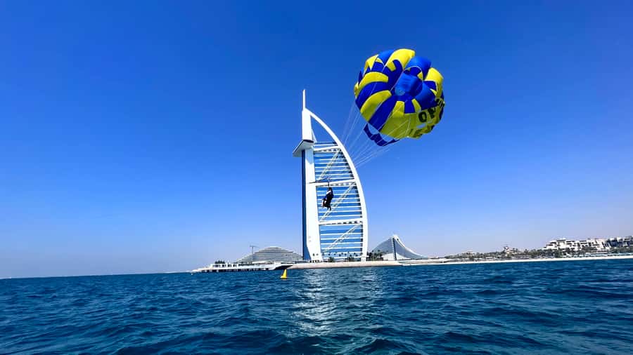 Dubai: Burj Al Arab Parasailing, Ice Cream, Pics, and Videos - Route and Stops: Umm Suqeim to Burj Al Arab Aerial Views