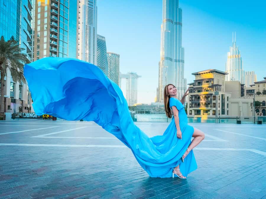 Dubai: Burj Khalifa Flying Dress Videography Shoot - Choosing your flying dress, getting it delivered, and making it float