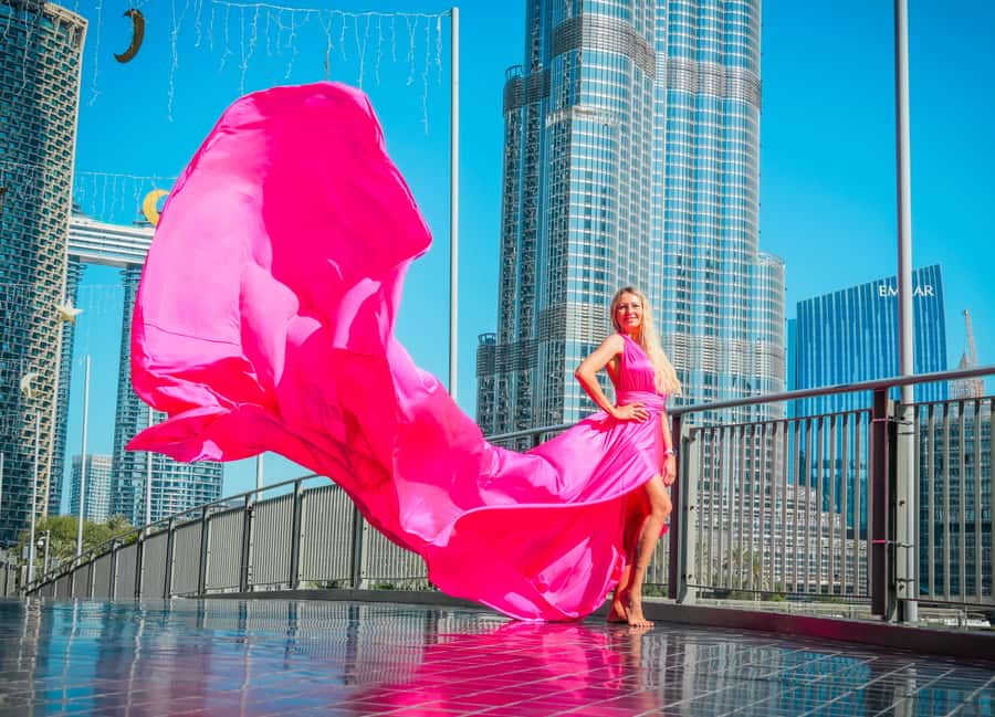 Dubai: Burj Khalifa Flying Dress Videography Shoot - Price and value: is $231 per group up to 2 worth it?