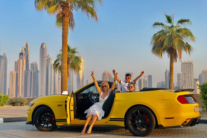 Dubai Cabrio Tour: Guided Tour of Top Sights in a Convertible Car - Palm Jumeirah Crescent: the skyline photo stop that sells the whole tour
