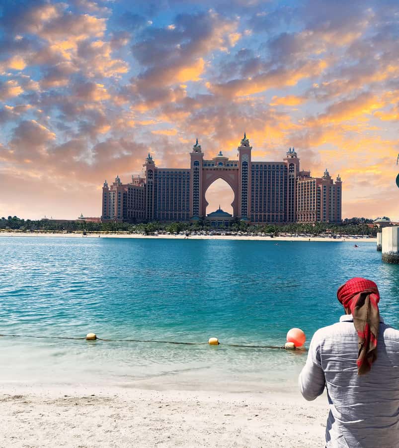 Dubai: City Highlights Tour with Blue Mosque & Street Food - How a half-day Dubai highlights tour saves your energy