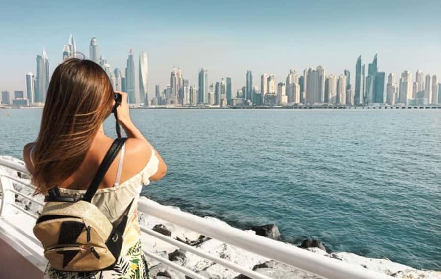 Dubai: City Tour with Burj Khalifa and Underwater Zoo Ticket - Price and Value: Is $258 Per Person a Good Deal?