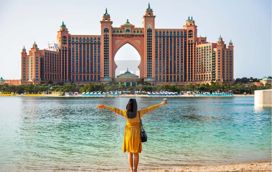 Dubai: City Tour with Burj Khalifa and Underwater Zoo Ticket - Who This Tour Suits Best, and Who Should Consider Alternatives