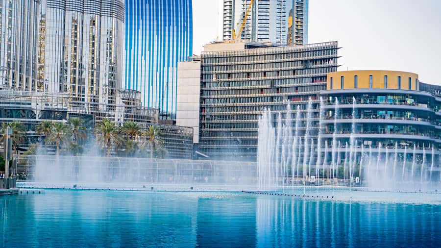 Dubai: City Tour with Iconic Attractions Tickets - Atlantis and Lost Chambers Aquarium: the tunnel effect