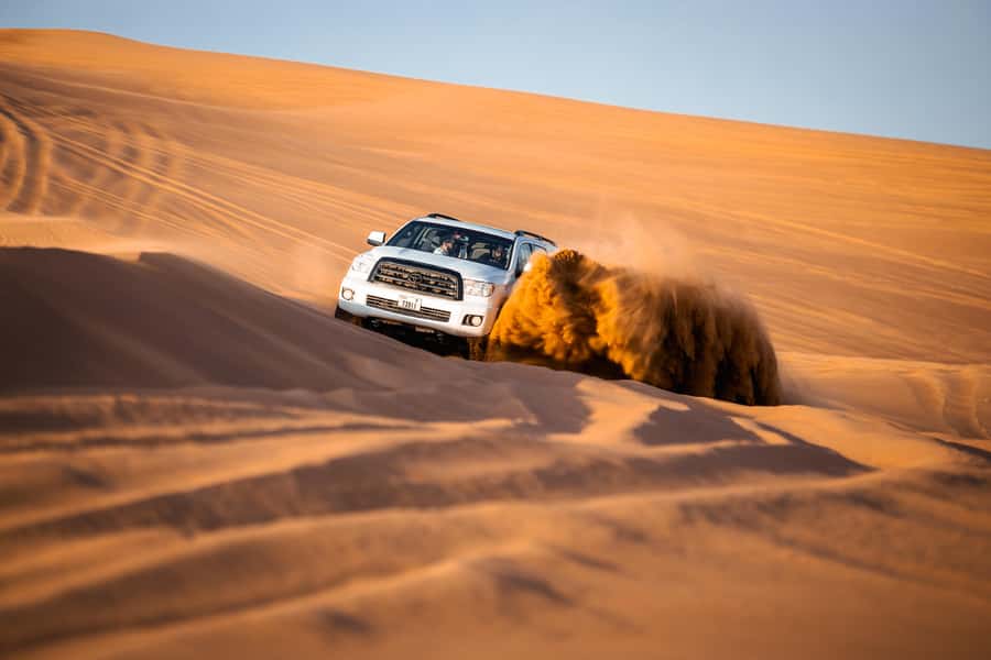 Dubai Combo: Morning City Tour & Evening Desert Safari - Traditional dance show and BBQ dinner: the evening camp rhythm