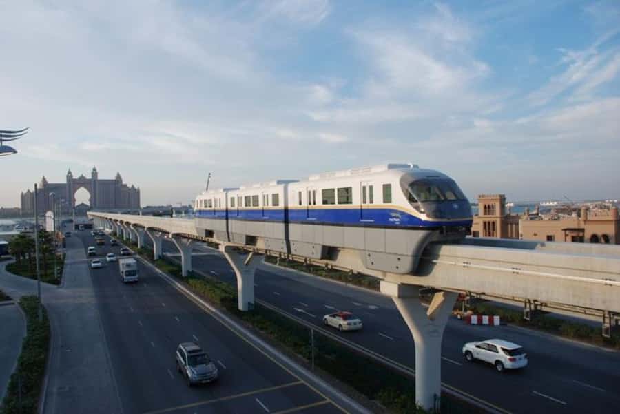 Dubai Combo: Morning City Tour & Evening Desert Safari - Logistics and comfort: English driving, modest dress, and what to bring