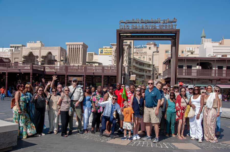 Dubai: Complete Day Tour with Optional Lunch - Gold Souk stop: what to buy, what to skip, and how to avoid stress