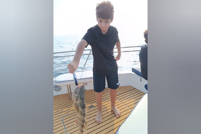 Dubai Deep Sea Fishing 4 hours + BBQ of Catch - The BBQ of your catch, eating dinner where you caught it