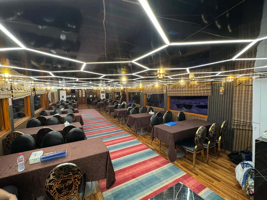 Dubai Dhow Cruise Creek,Marina Shows,Buffet & Drinks options - Live Entertainment: Tanoura, Music, and Dance Shows