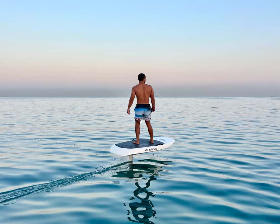 Dubai: Electric Hydrofoil or eFoil Surfboard Experience - Key highlights to know before you go