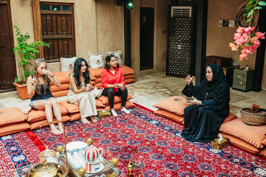 Dubai: Emirati Cultural Breakfast Experience - What’s on the table: Emirati dishes, coffee, tea, and dates