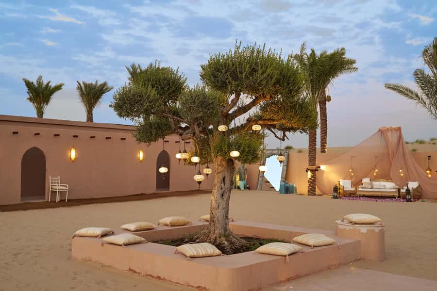 Dubai: Exclusive VIP Desert Safari Dinner with Live Show - Pickup and the private ride to Lahbab Desert