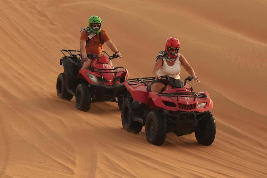 Dubai: Experience 60 Minutes Quad bike & BBQ Dinner - Safety Briefing and the Self-Driving Reality Check