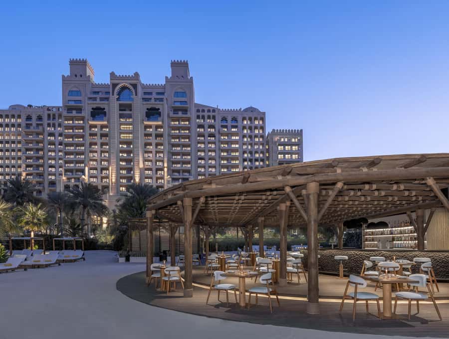 Dubai: Fairmont the Palm Pool and Beach Access - Price and value: what $40 gets you in Dubai