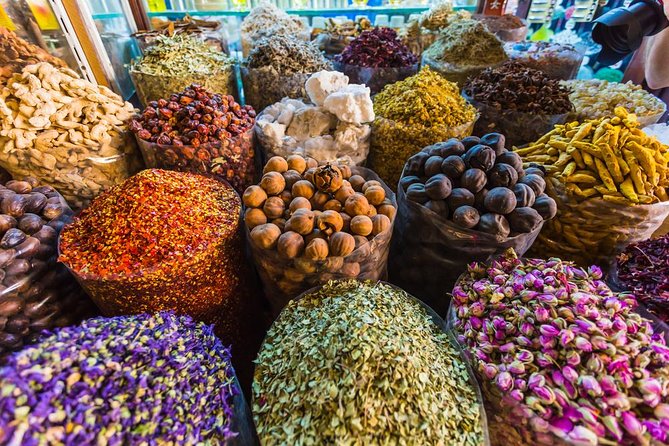 Dubai Full-Day Spanish Language Tour - City of Contrasts - From the fabric souk to the abra ride: the creek is the real connector
