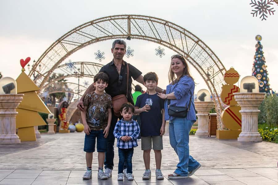 Dubai: Global Village Entry Ticket with Hotel Transfers - Food at Global Village: snack strategy beats one big meal