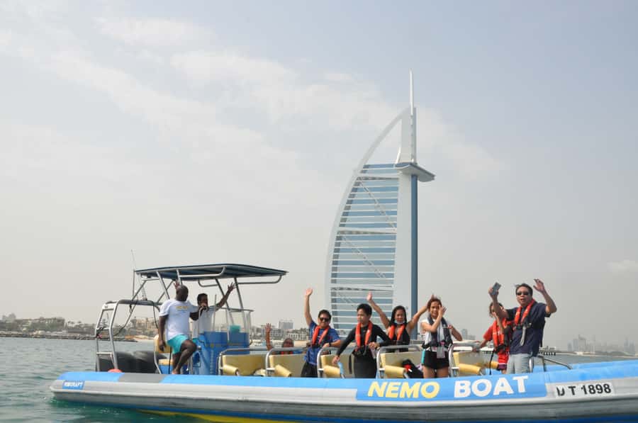 Dubai: Guided Speedboat Tour with City Sights & Ice Cream. - Price value at about $33 per person