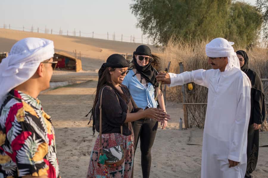 Dubai: Half-Day Camel Trekking with Al Marmoom Breakfast - Pickup, Ride Time, and What the Morning Feels Like