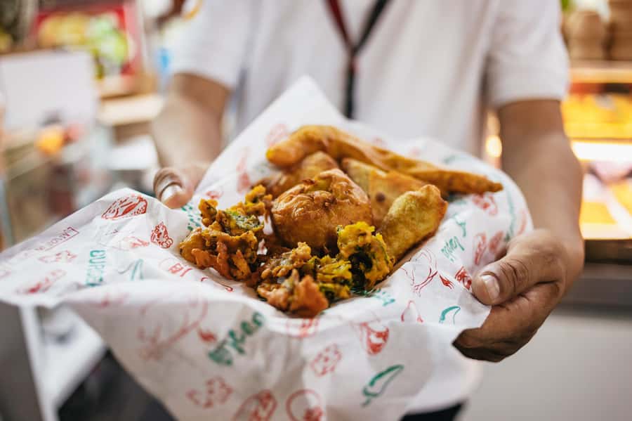 Dubai: Half-Day Street Food Tour - Dubai Creek by Abra: A Quick Boat Ride That Changes the Mood
