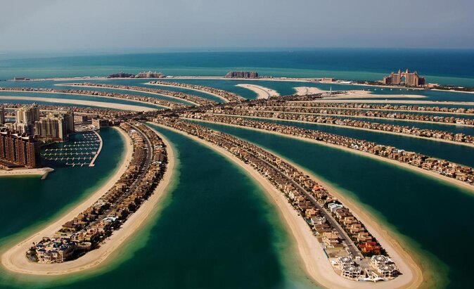 Dubai Harbour Super Yacht Experience with gourmet & Drinks - Key Things You’ll Notice Right Away