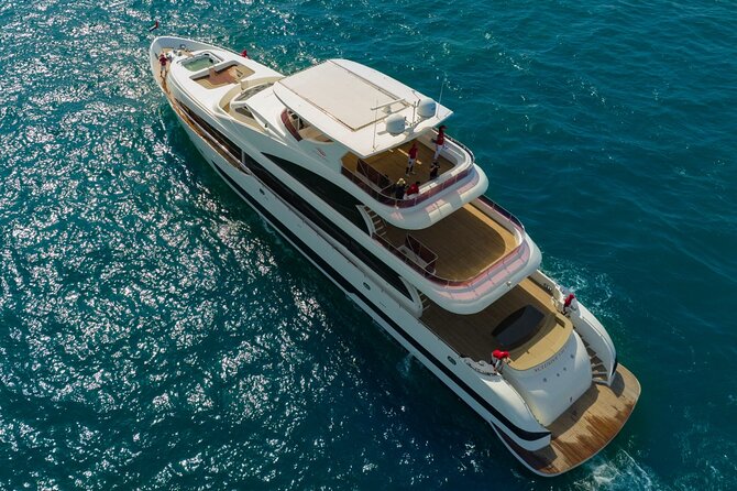 Dubai Harbour Super Yacht Experience with gourmet & Drinks - Route Highlights: Ain Dubai, Palm Jumeirah Area, and Dubai Marina From Water