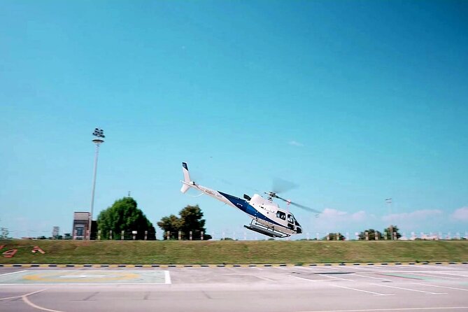 Dubai Helicopter Experience with Sightseeing Options - Should you book this Dubai helicopter experience?