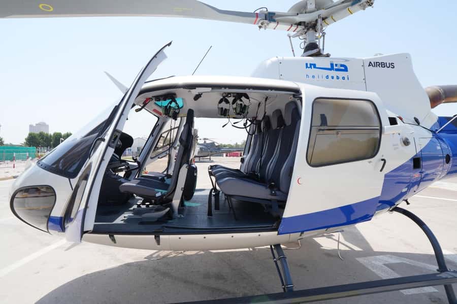Dubai: Helicopter Ride, Old Town Walking Tour, Abra & Snacks - Price and value: what $285 buys you (and what it doesn’t)