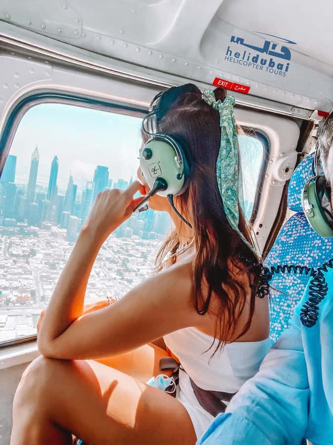 Dubai: Helicopter Ride, Old Town Walking Tour, Abra & Snacks - Tips that make or break the experience