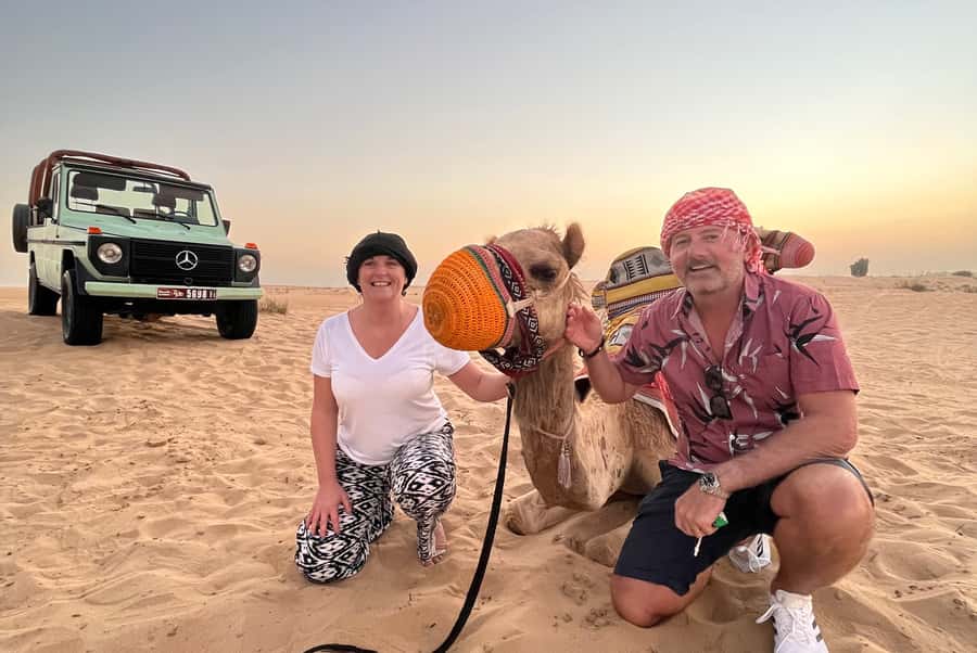 Dubai: Heritage Safari, Camel Ride & Al Marmoom Oasis Dinner - Bedouin Village Welcome, Henna, and the Falcon Show