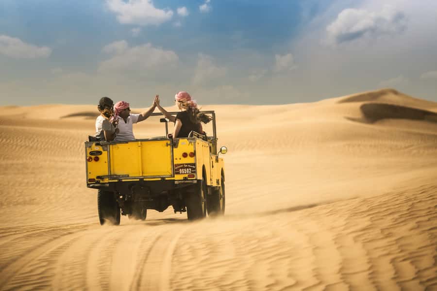Dubai: Heritage Safari in Vintage Land Rover with Dinner - Price and Value: What $189 Is Paying For