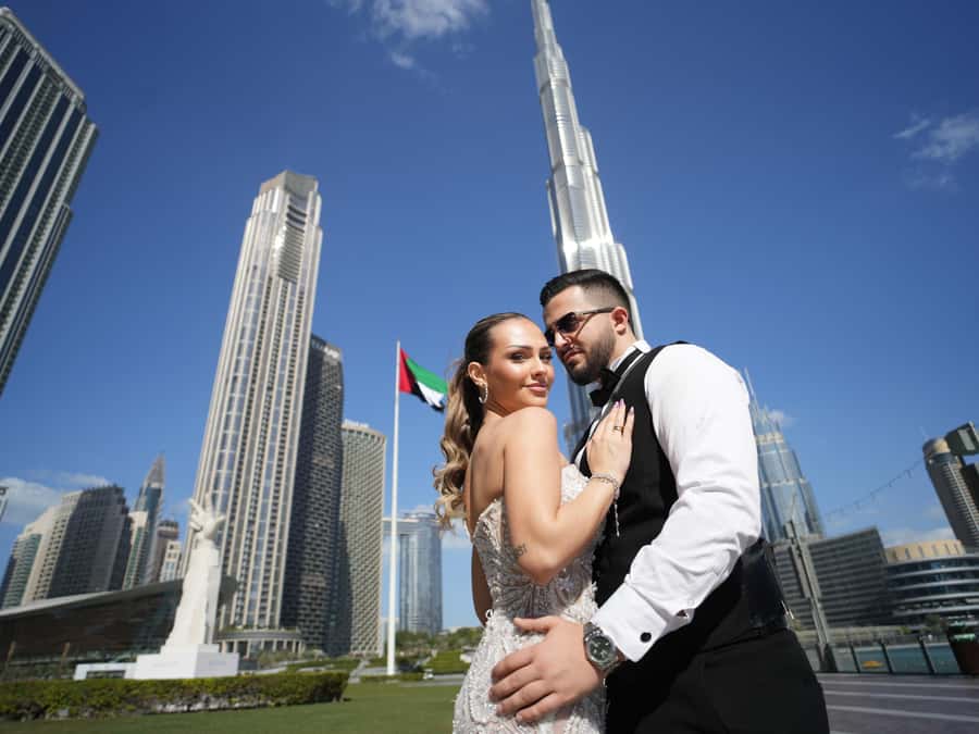 Dubai: Iconic Burj Khalifa Pre-Wedding Photoshoot - Key things to know before you go