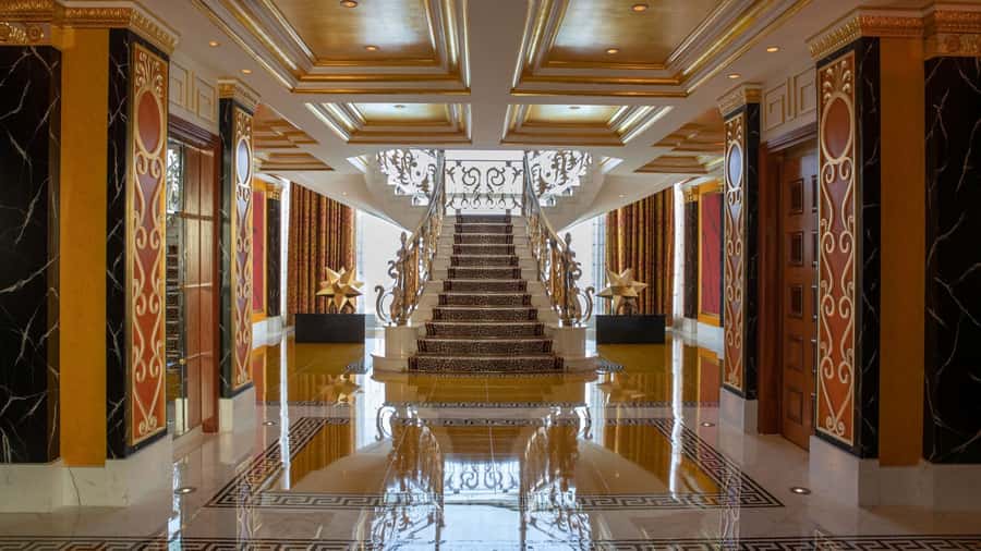 Dubai: Inside Burj Al Arab Guided Tour with Optional Extras - Why the Burj Al Arab tour feels different from a typical hotel visit