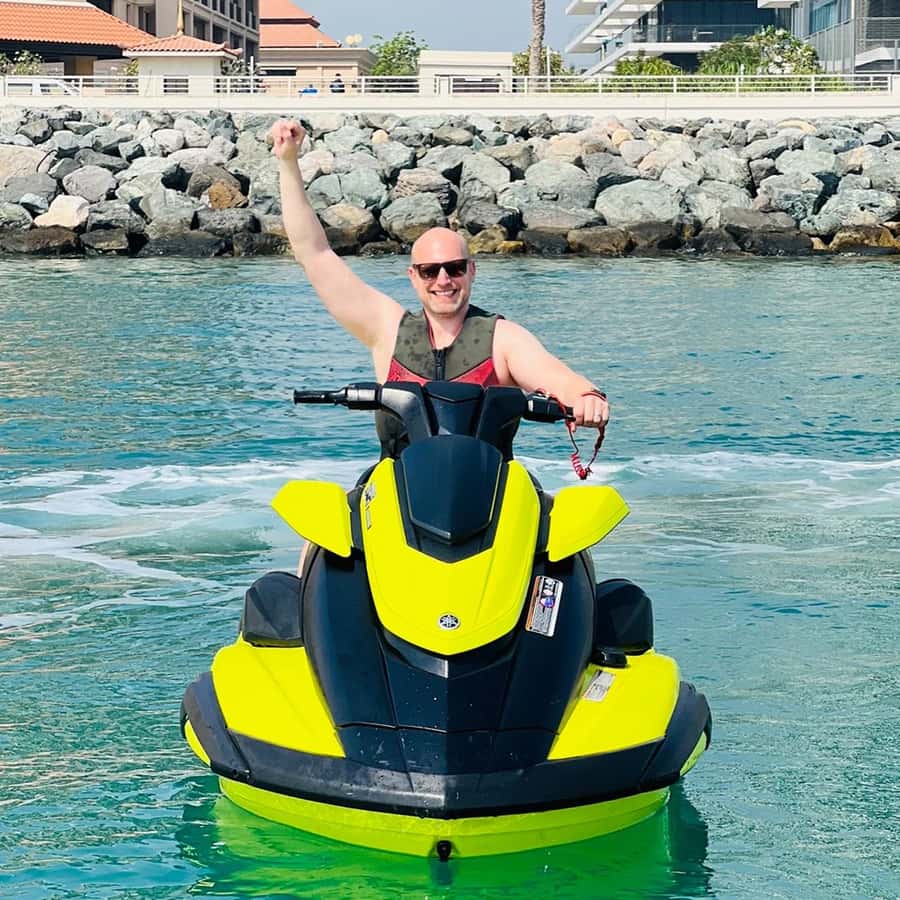 Dubai: Jet Ski Ride with Photos and Videos - 1 Hr - Price Value for $174: What You’re Actually Paying For