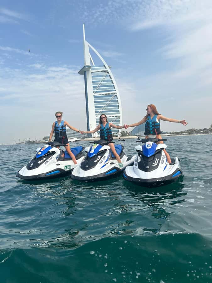 Dubai: Jet Ski Tour of Burj Al Arab with Photos - Photo and video service: getting memories without stopping every minute