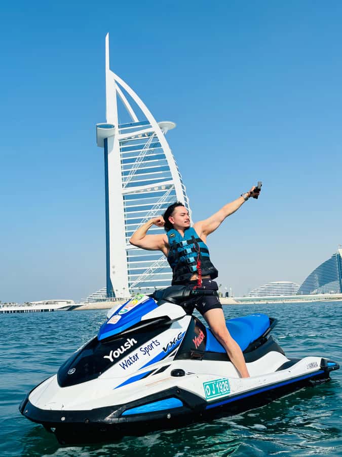 Dubai: Jet Ski Tour of Burj Al Arab with Photos - Price and value: what $55 really means for up to two people