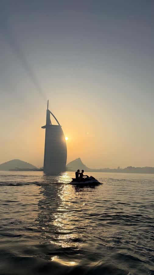 Dubai jet ski: visit the Burj al Arab and Atlantis with photos and videos - Quick hits