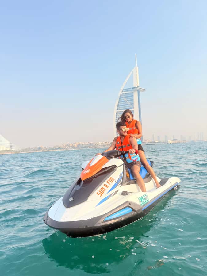 Dubai jet ski: visit the Burj al Arab and Atlantis with photos and videos - Safety and pace: what first-timers should expect