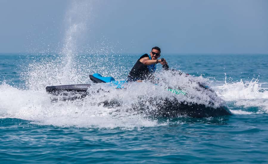 Dubai: Jetski, Burj Khalifa, Burj Al Arab, Juice, & Photos - FAQ