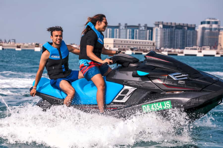 Dubai: Jetski Ride up to 2 People with Photos & Refreshments - What you should bring, and what to wear for comfort