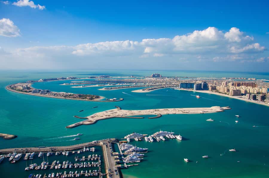 Dubai Jumeirah Parasailing adventure with breathtaking views - The ride itself: 10 to 15 minutes up in the air
