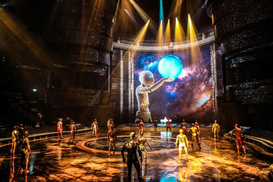 Dubai: La Perle by Dragone Show Tickets - Smart casual dress code and kid rules you must follow