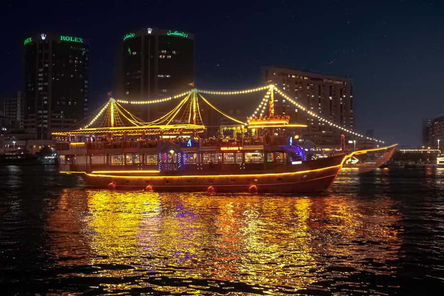 Dubai: Luxury Dinner Cruise with Live Music - Dubai Creek at Night: Heritage Village, Sheikh Mohammed Bridge, and the Skyline